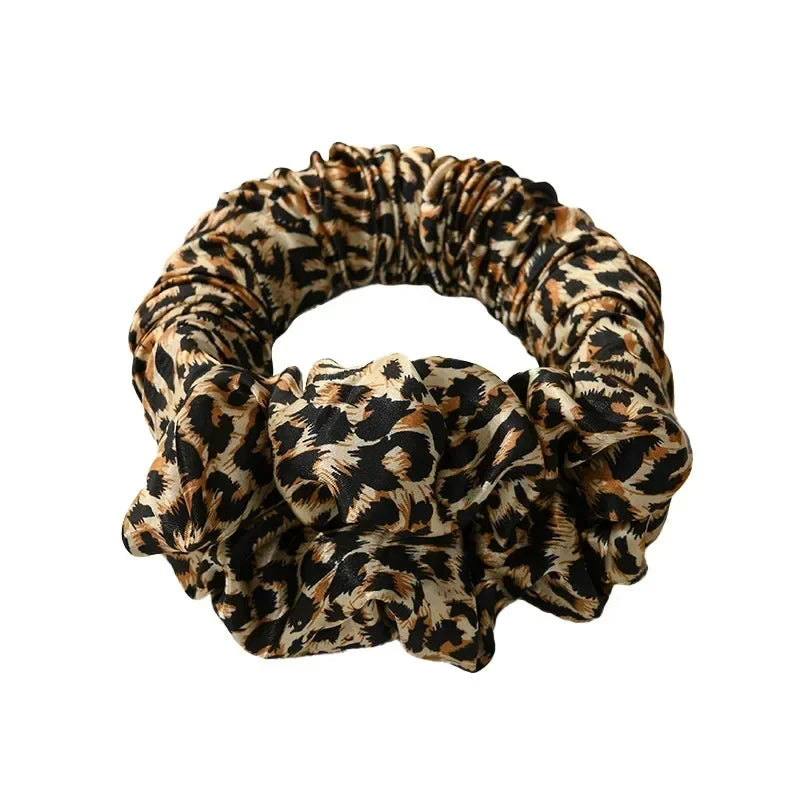 Piglet's Heatless Curl Band